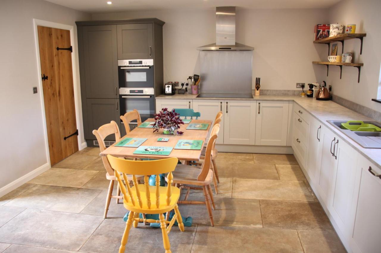 Wonderfully Spacious Luxury Holiday Cottage Billingshurst Ngoại thất bức ảnh